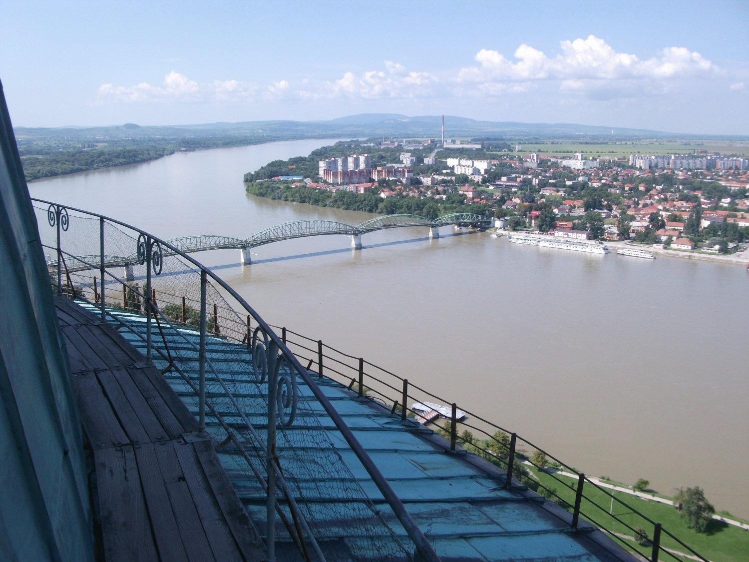 Ria Panzio Bed & Breakfast Esztergom Exterior photo